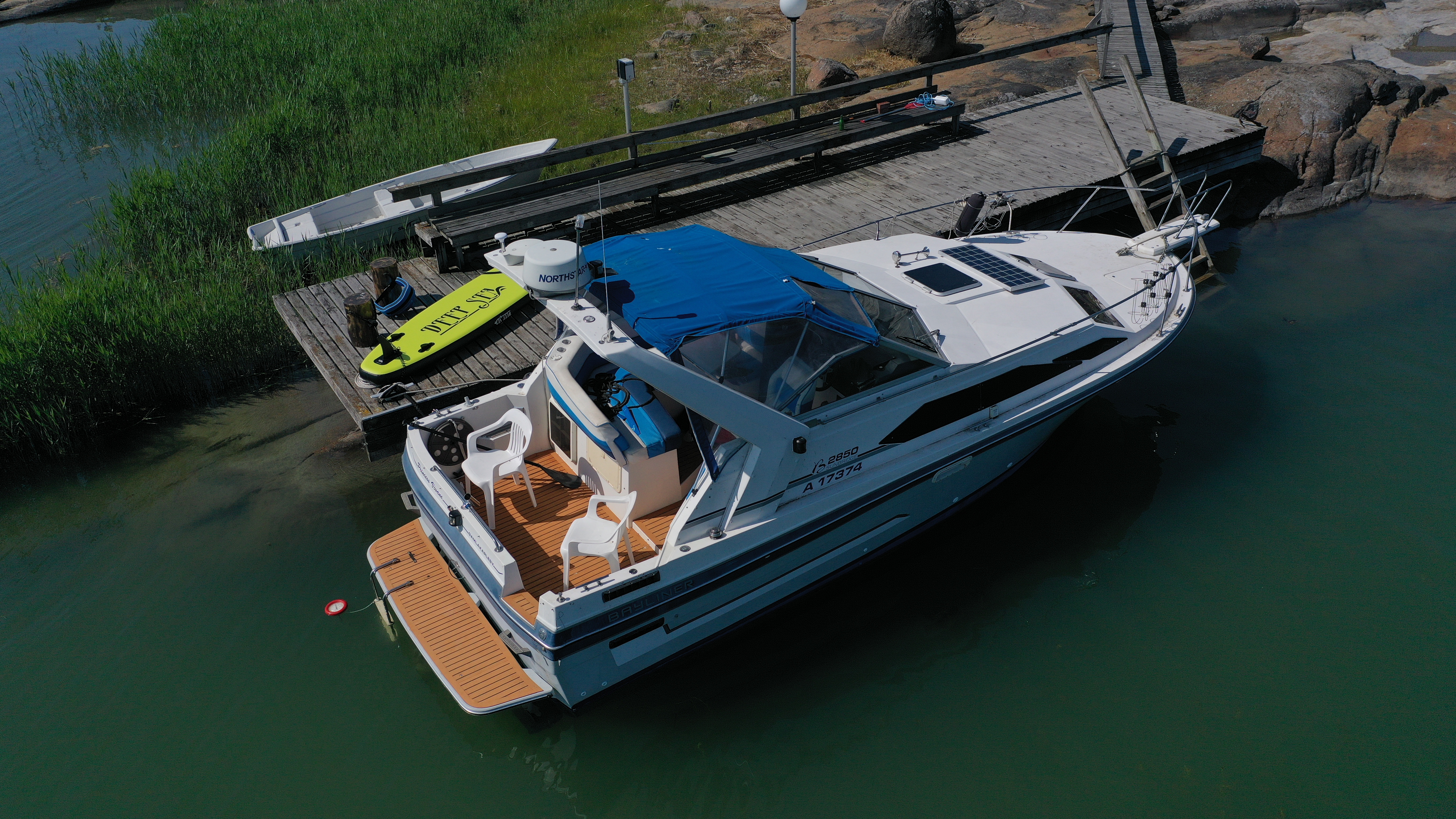 Bayliner 2850 Contessa Sunbridge